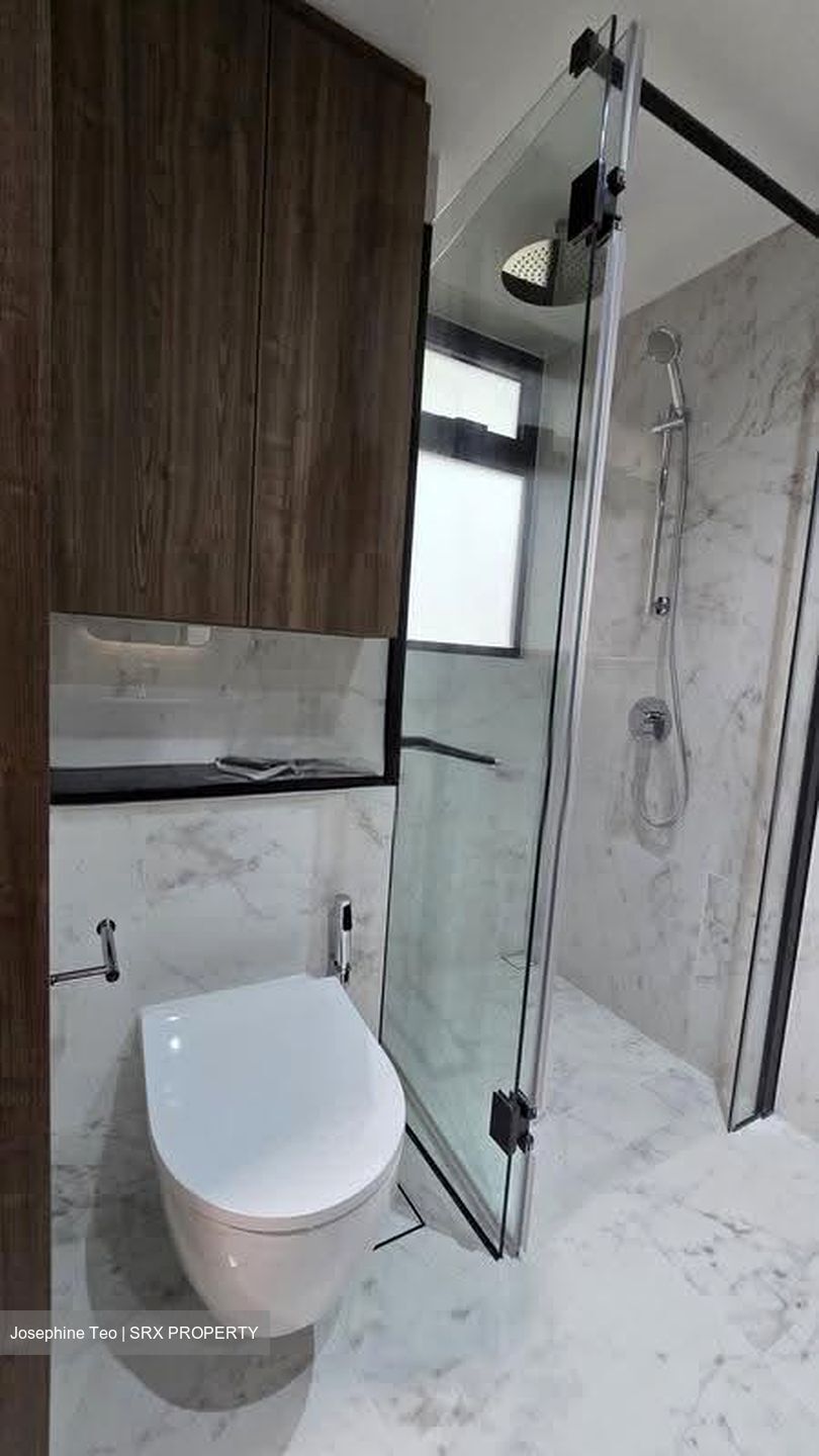 Tanah Merah Kechil Link (D16), Condominium #621712421
